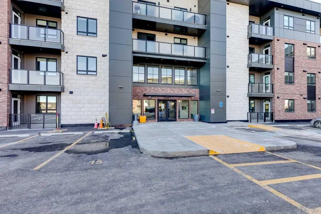 520 Reynolds Avenue SW Airdrie AB T4B 5X9