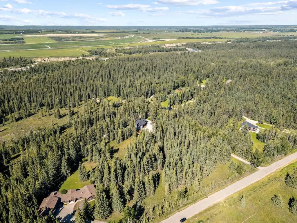 40018 Township Road 242 Rural Rocky View County AB T3Z 2Z1