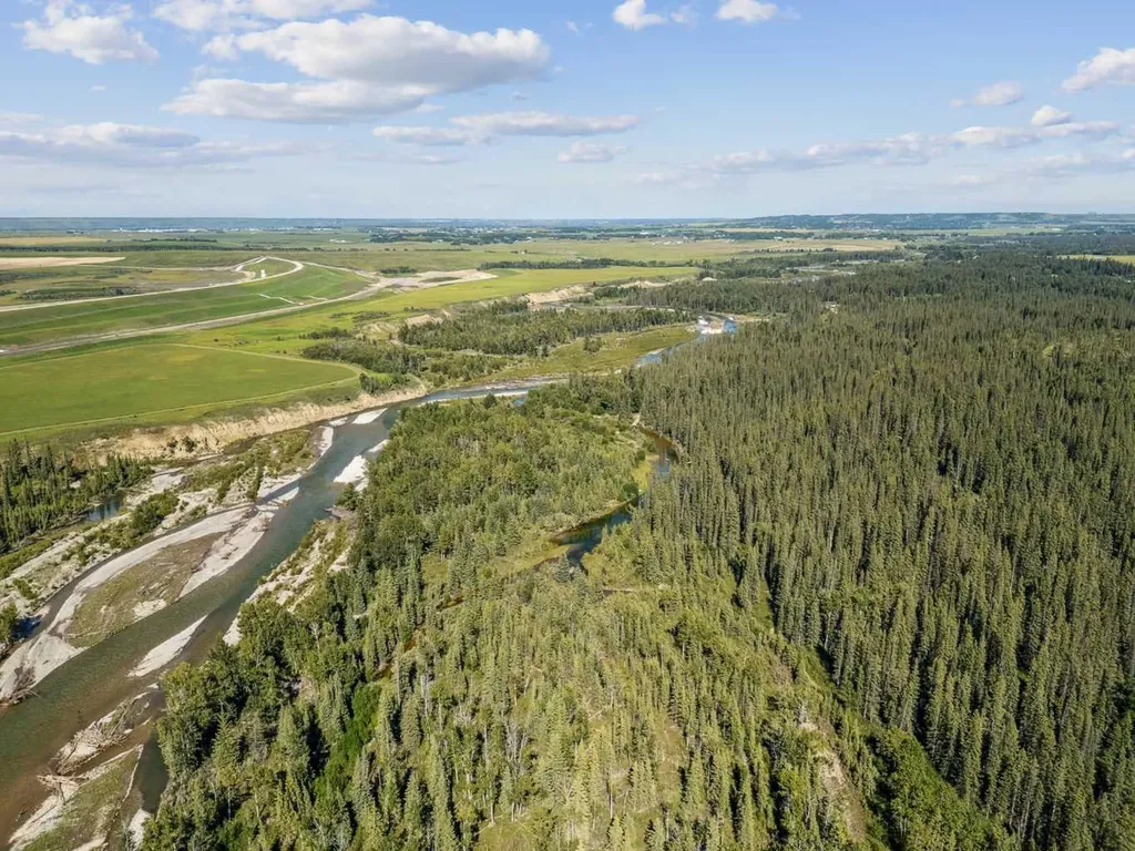 40018 Township Road 242 Rural Rocky View County AB T3Z 2Z1