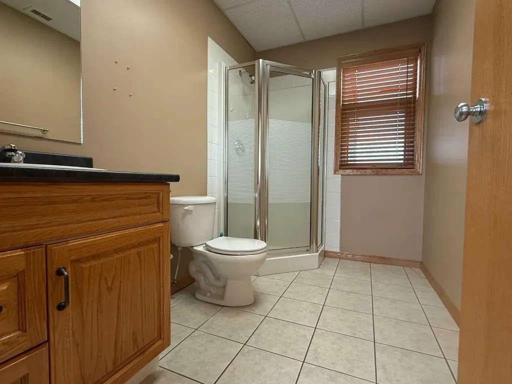 12002 106 Avenue Grande Prairie AB T8V 8B4