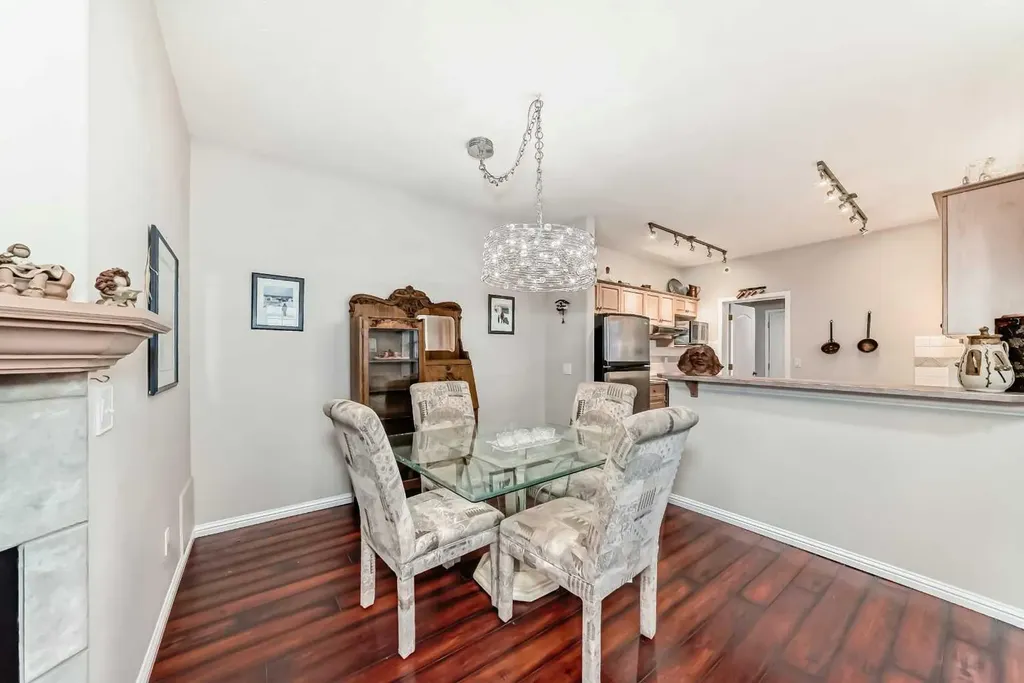 1906 Patterson View SW Calgary AB T3H 3J9