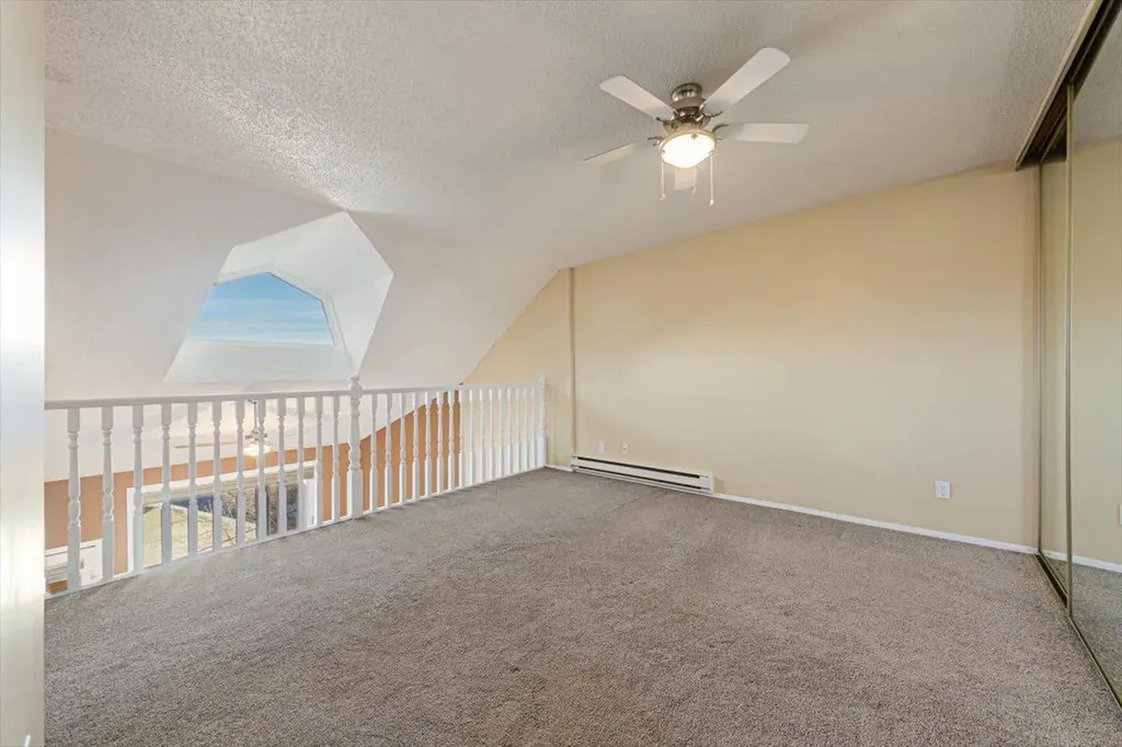 1817 14a Street SW Calgary AB T2T 3W7