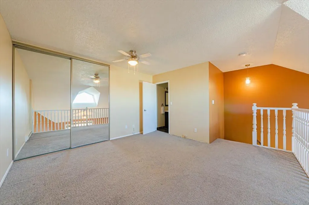 1817 14a Street SW Calgary AB T2T 3W7