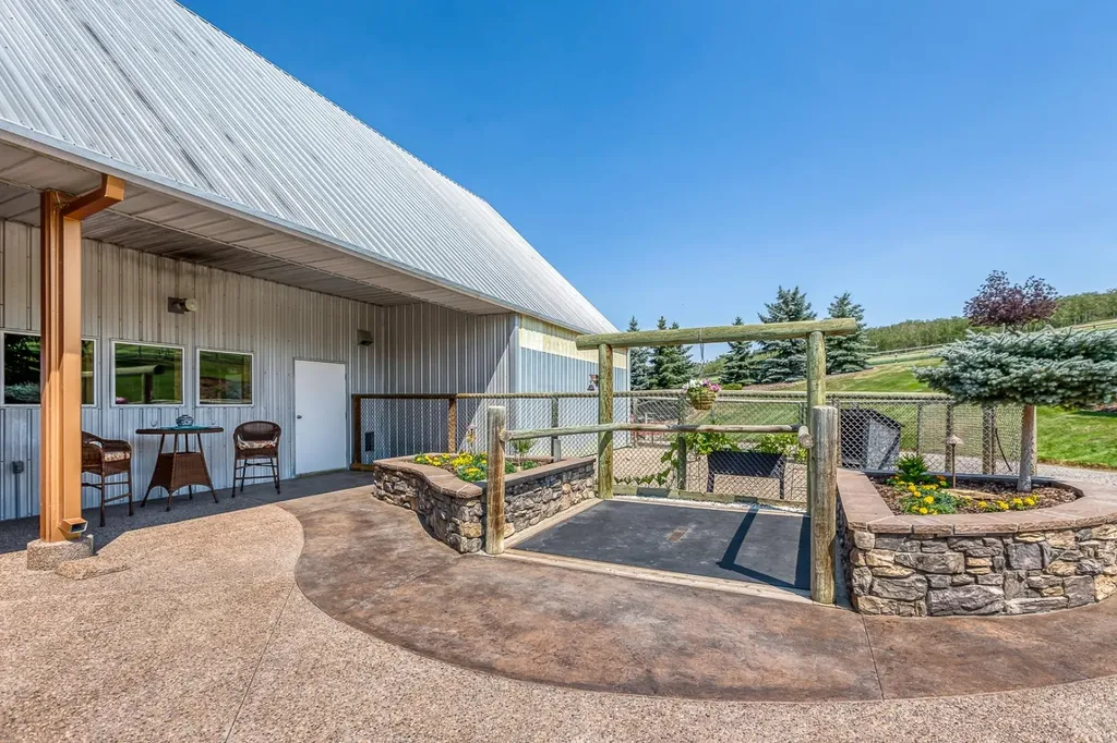 386038 64 Street W Rural Foothills County AB T0L 1T0