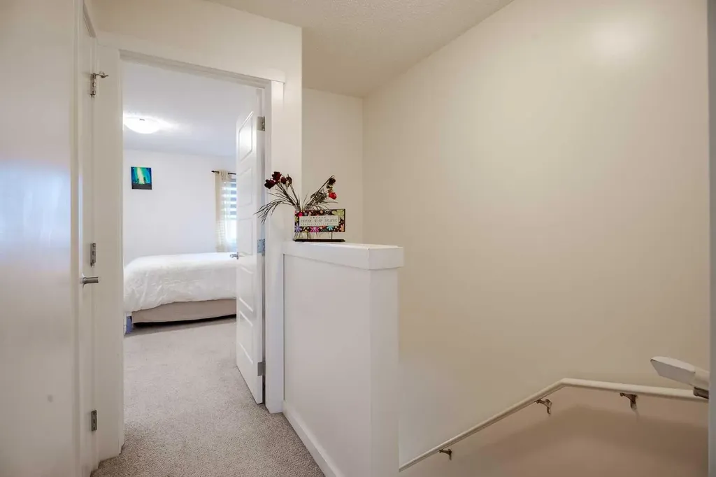 2400 Ravenswood View SE Airdrie AB T4A0v7