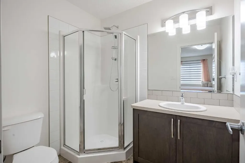 2400 Ravenswood View SE Airdrie AB T4A0v7