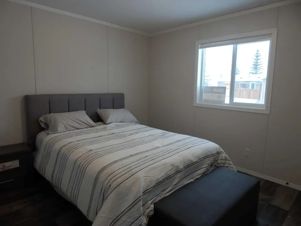 5210 65 Avenue Olds AB T4H 1W7