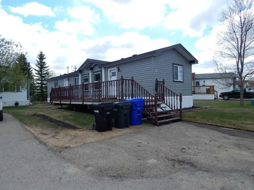 5210 65 Avenue Olds AB T4H 1W7