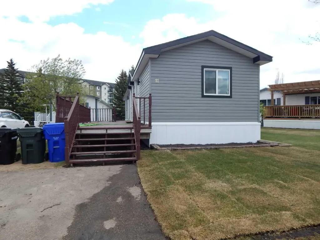 5210 65 Avenue Olds AB T4H 1W7