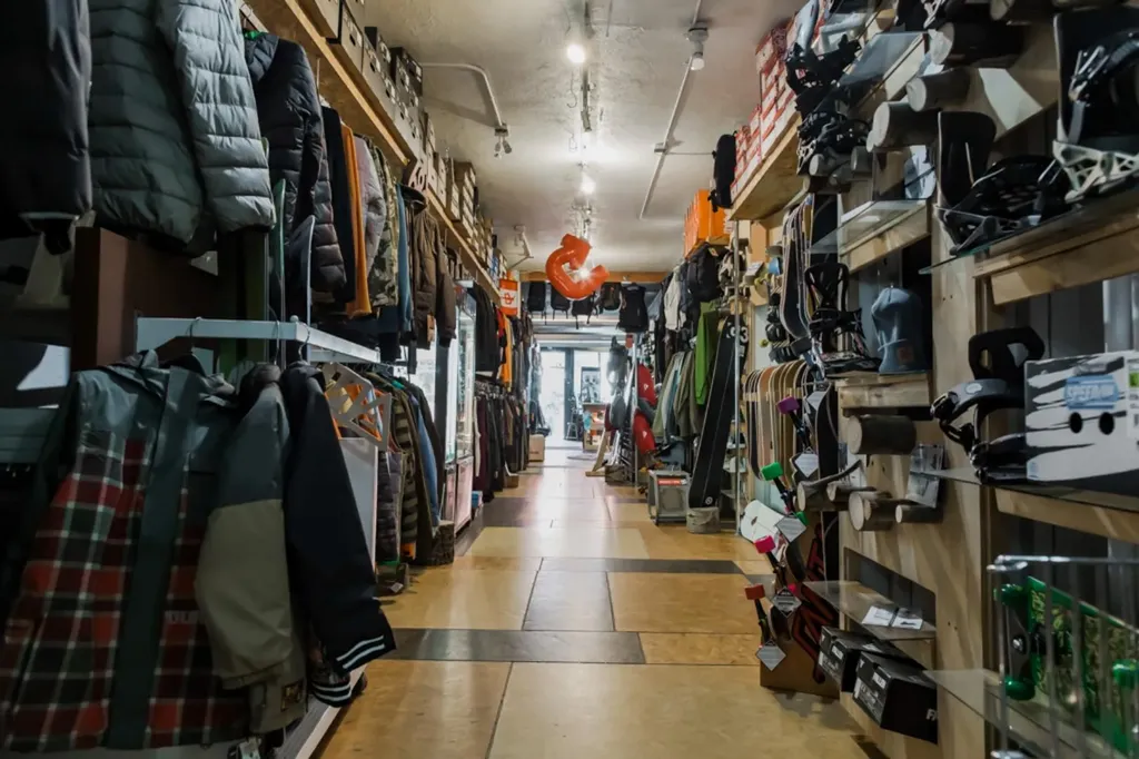 10027A 100 Avenue Grande Prairie AB T8V 0V2