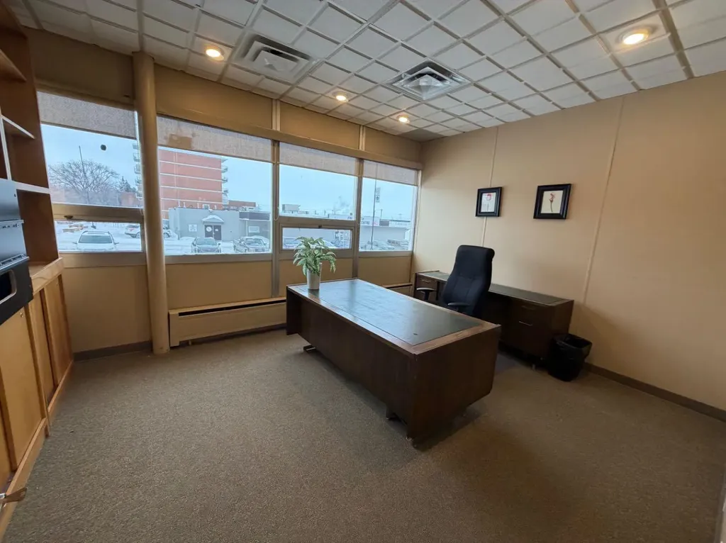 5026 50 Street Lloydminster AB T9V1P3