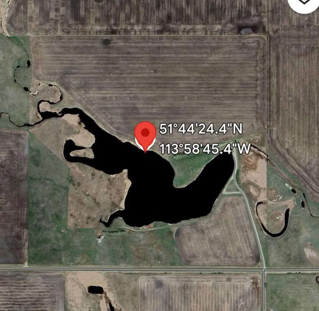 On Township Road 322 Rural Mountain View County AB T4H1T8
