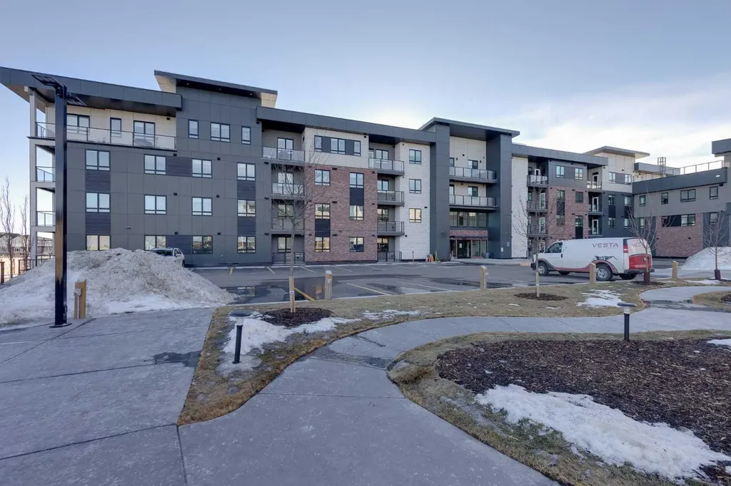 520 Reynolds Avenue SW Airdrie AB T4B 5X9