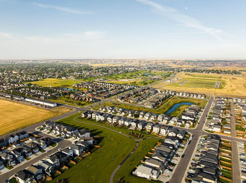 154 Caribou Bend N Lethbridge AB T1H7J8