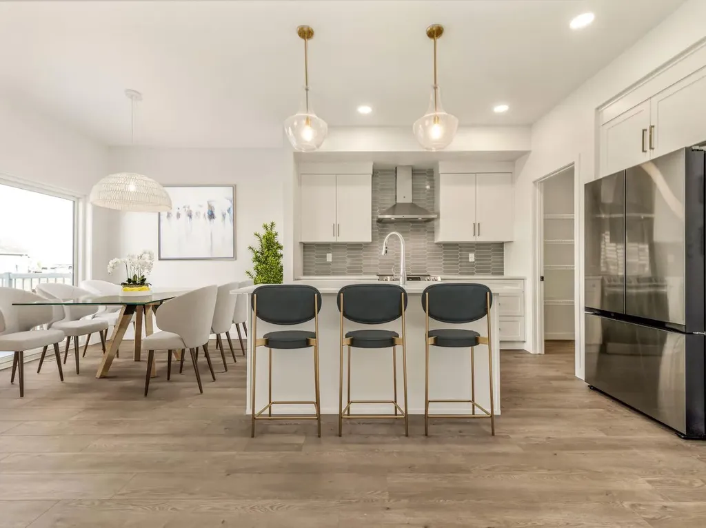 154 Caribou Bend N Lethbridge AB T1H7J8