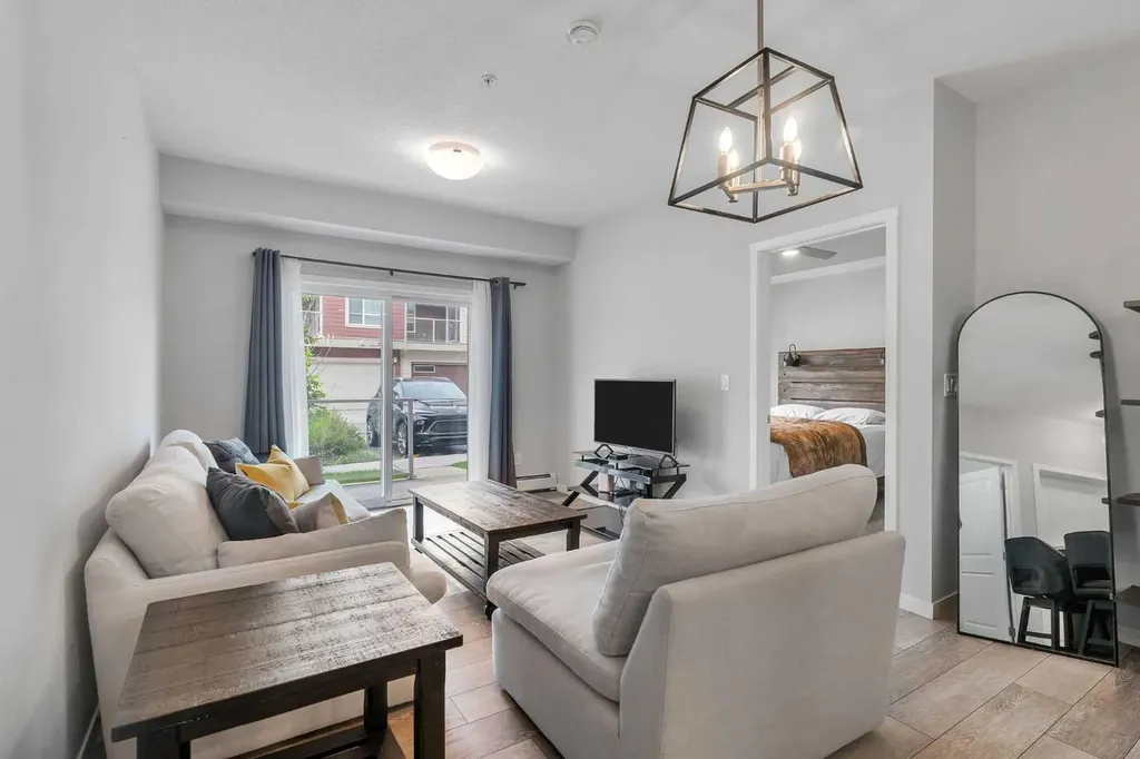 370 Harvest Hills Common NE Calgary AB T3K 2M8