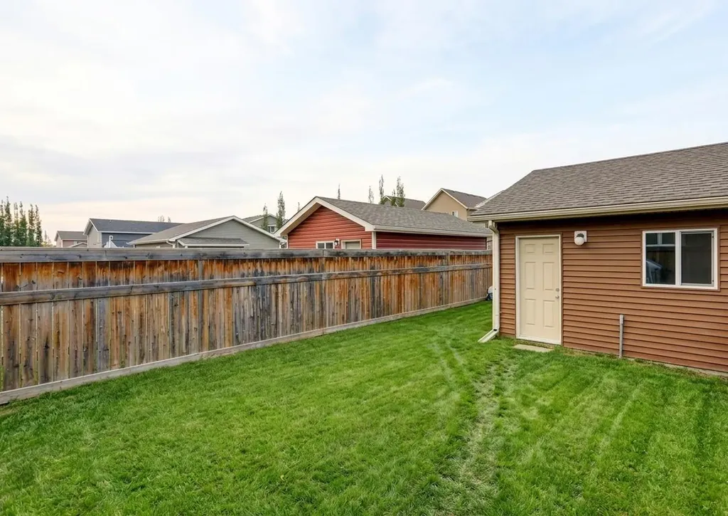 16 Fireside Way Cochrane AB T4C 0R1