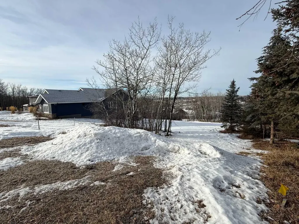 5108 42a Street Close Ponoka AB T4J 1M3