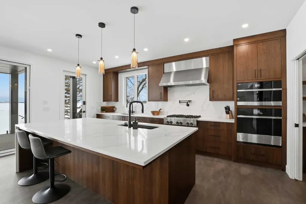158 Jarvis Bay Drive Jarvis Bay AB T4S 1R8