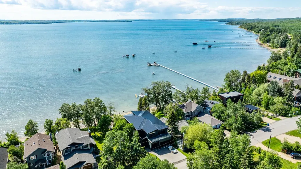 158 Jarvis Bay Drive Jarvis Bay AB T4S 1R8