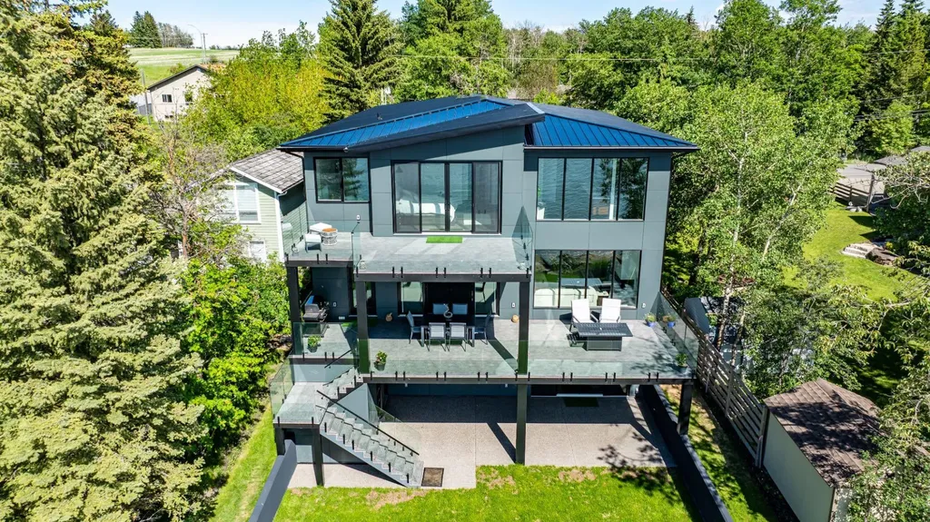 158 Jarvis Bay Drive Jarvis Bay AB T4S 1R8
