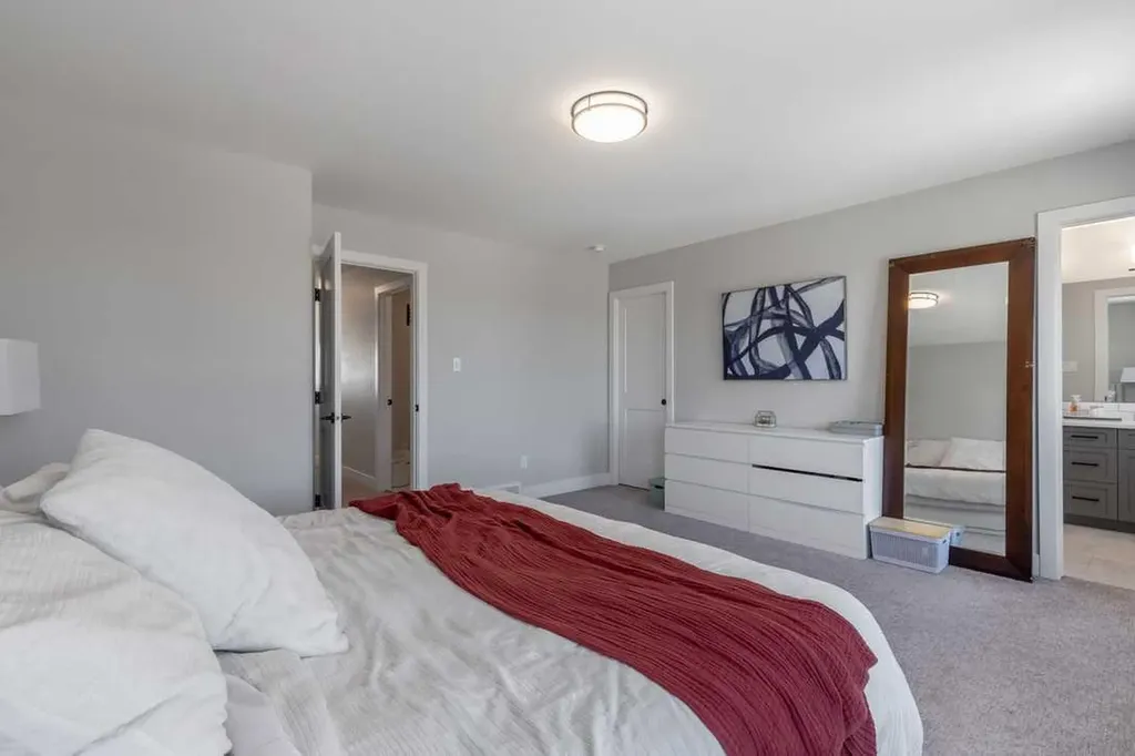 4889 7th Street W Claresholm AB T0L 0T0