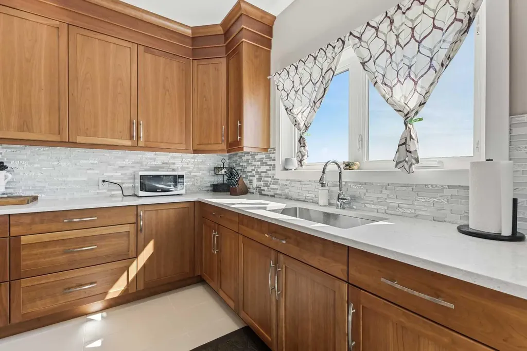 243077 Range Road 255 Rural Wheatland County AB T1P 0H9