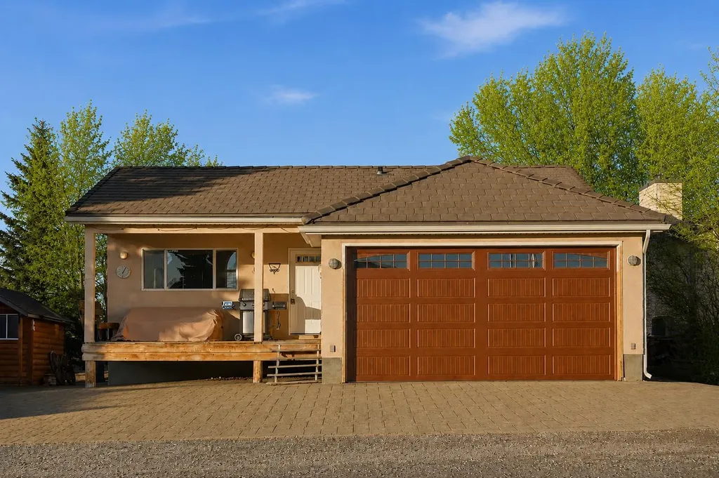 619 Lakeside Drive Rural Vulcan County AB T0B2R0