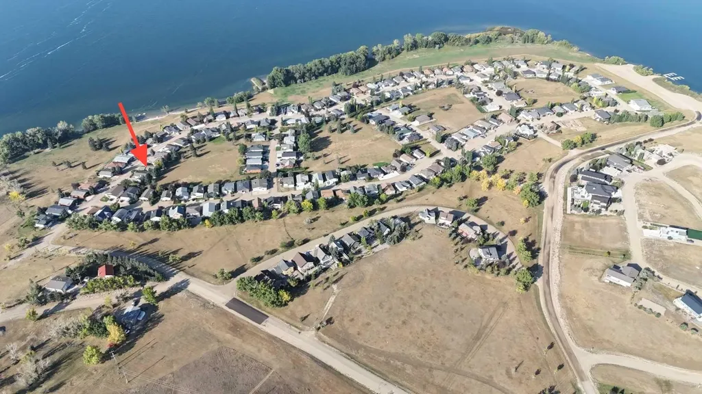 619 Lakeside Drive Rural Vulcan County AB T0B2R0