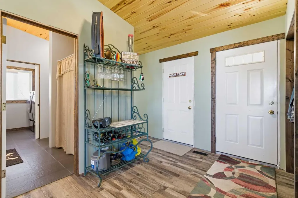 619 Lakeside Drive Rural Vulcan County AB T0B2R0