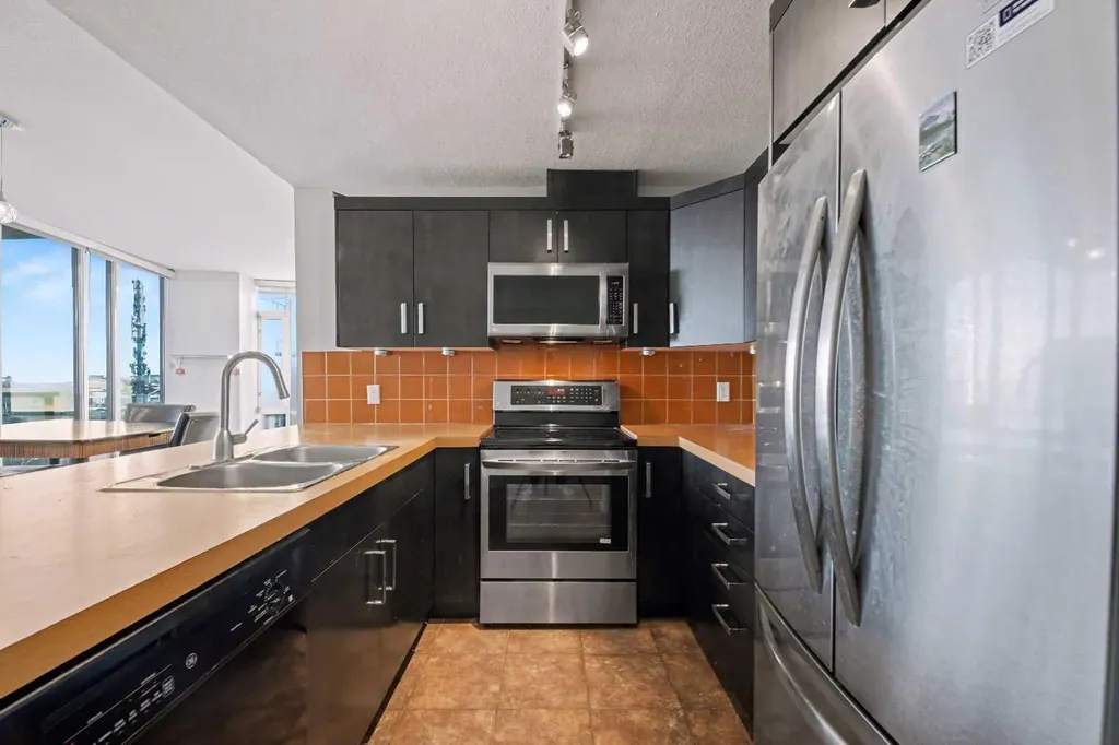1410 1 Street SE Calgary AB T2G 5T5