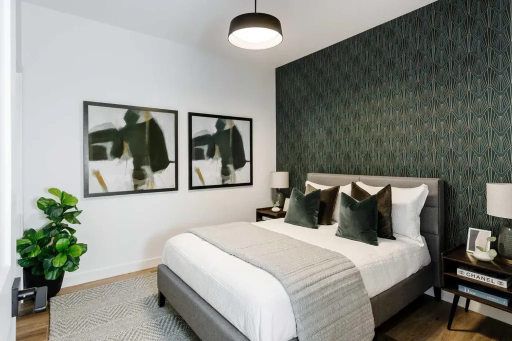 430 Sage Hill Road NW Calgary AB T3R 2J9
