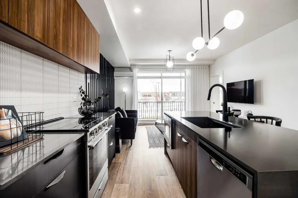 430 Sage Hill Road NW Calgary AB T3R 2J9