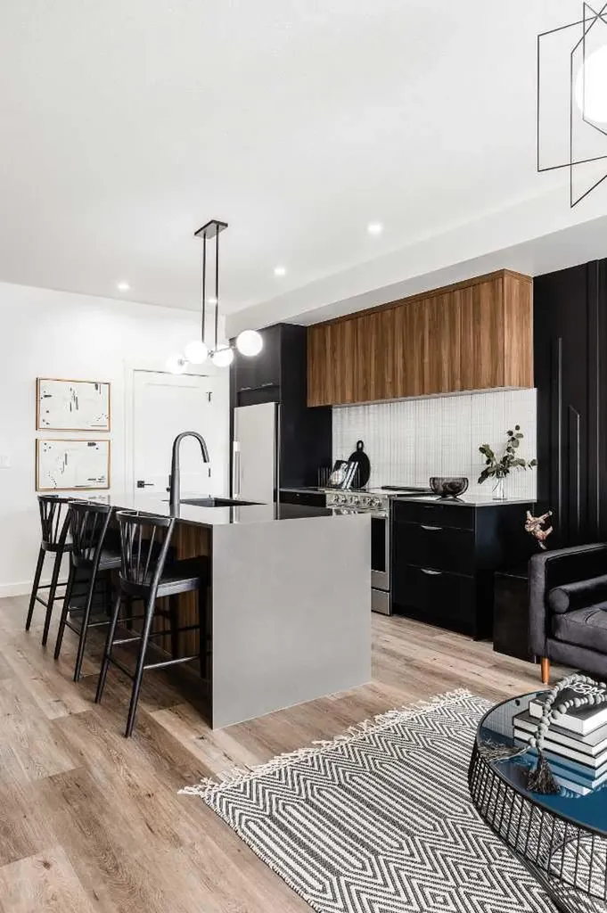 430 Sage Hill Road NW Calgary AB T3R 2J9