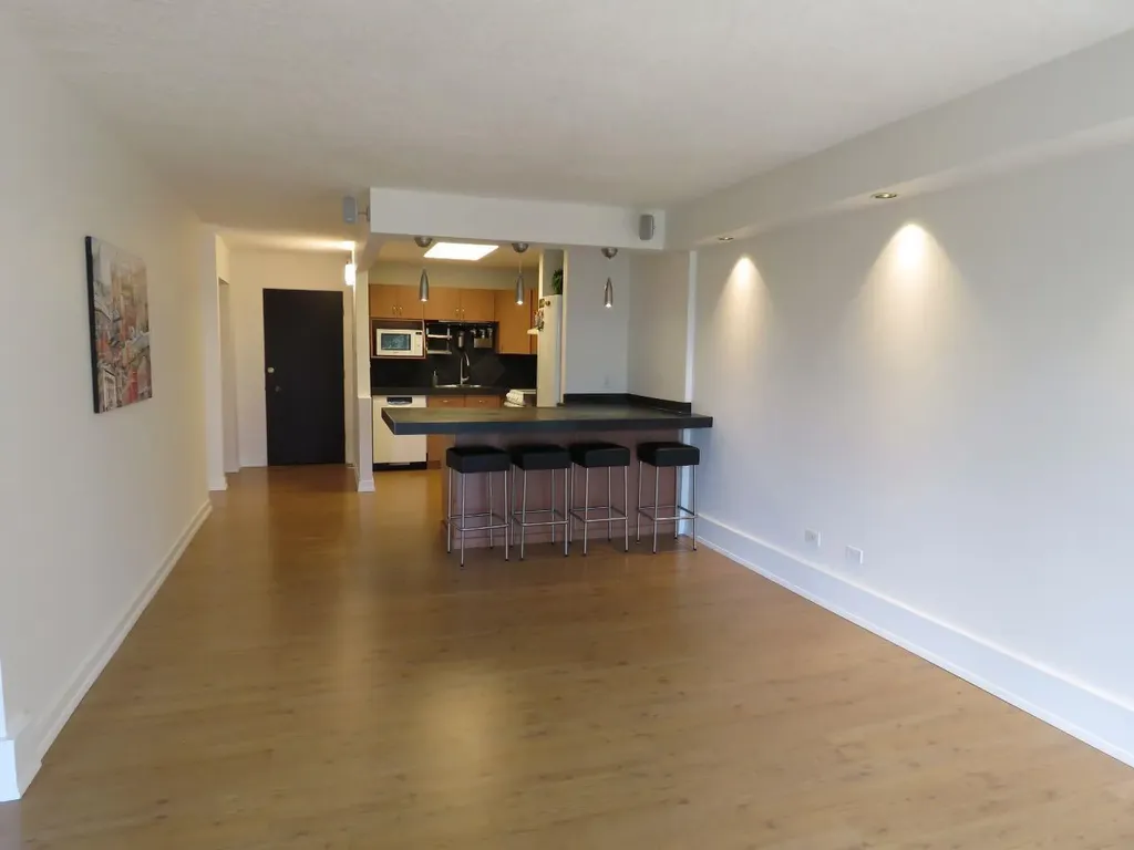 328 Cedar Crescent SW Calgary AB T3C 2Y8