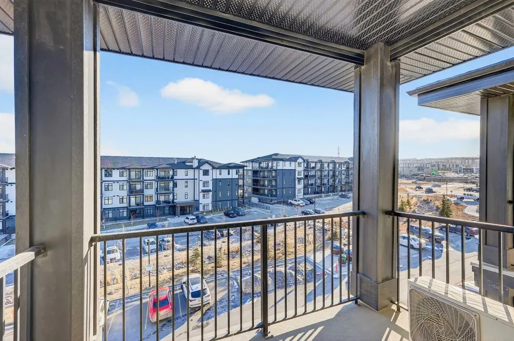 40 Sage Hill Walk NW Calgary AB T3R 2C5