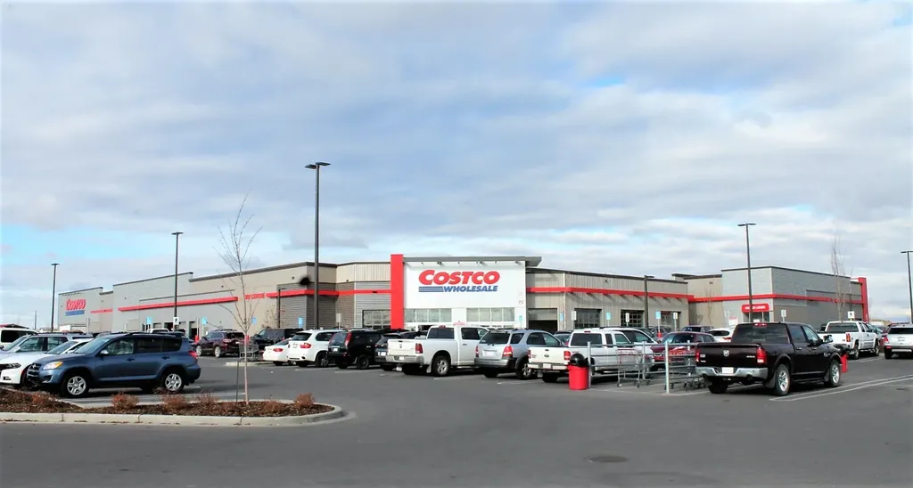 8080R 9 Avenue SE Calgary AB T2B 0A1