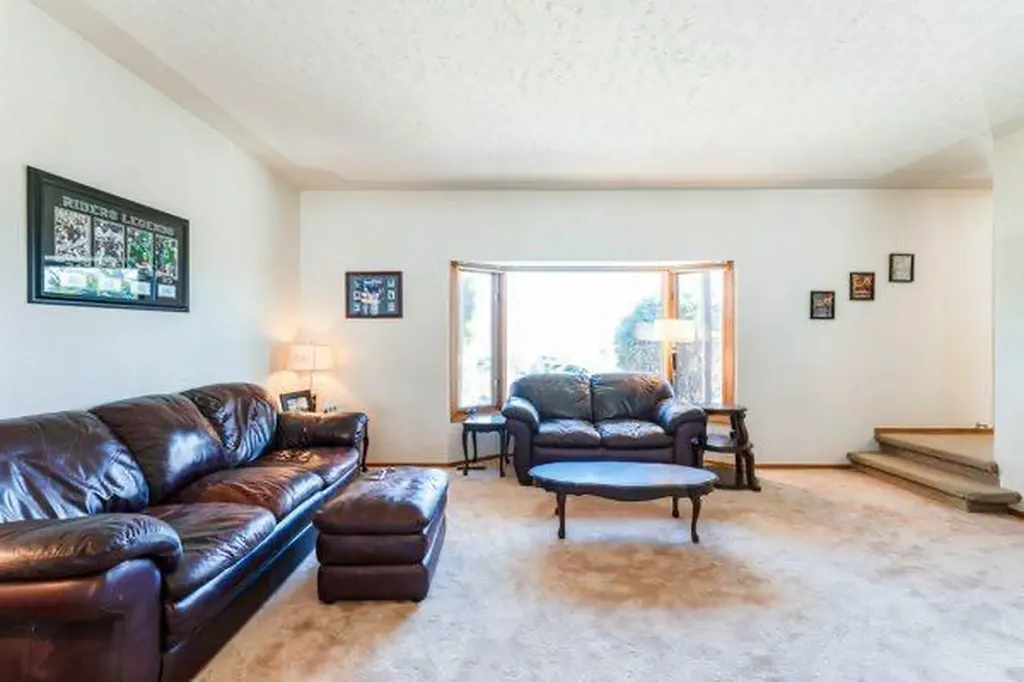 125 14 Street NW Drumheller AB T0J0Y1
