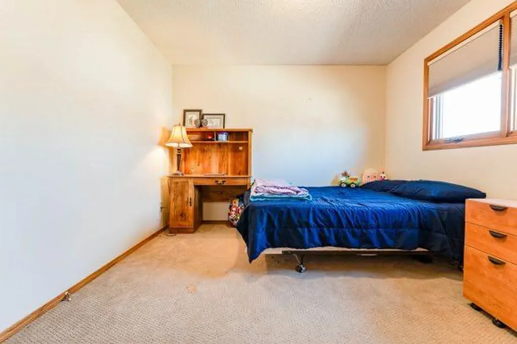 125 14 Street NW Drumheller AB T0J0Y1