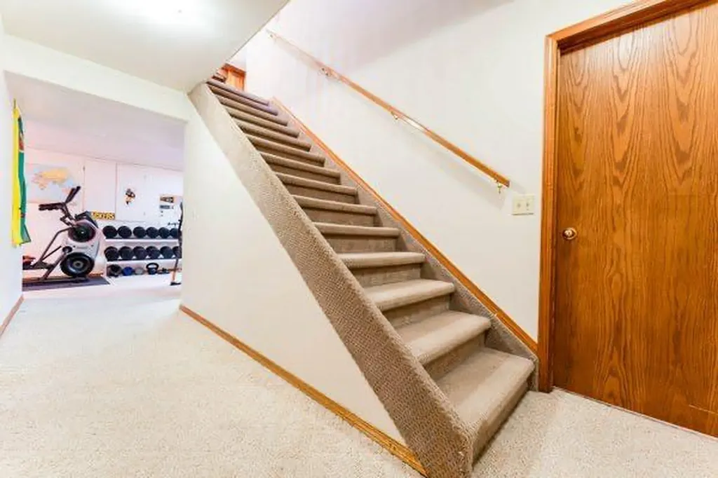 125 14 Street NW Drumheller AB T0J0Y1