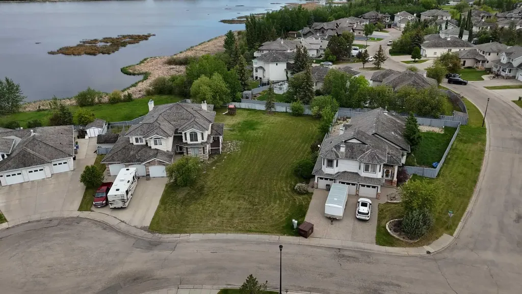 9106 119 Avenue Grande Prairie AB T8X 1J4