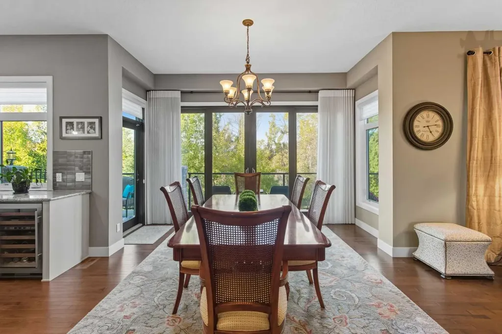 41 Evergreen Mount SW Calgary AB T2Y 0K1