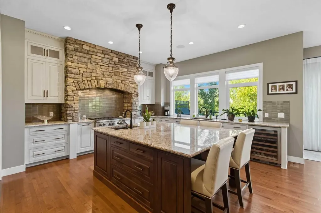 41 Evergreen Mount SW Calgary AB T2Y 0K1