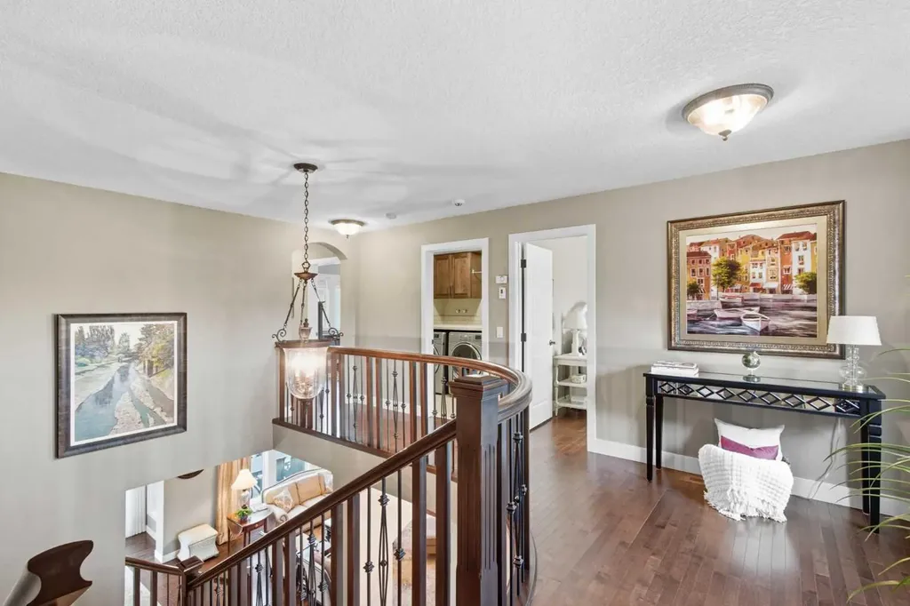 41 Evergreen Mount SW Calgary AB T2Y 0K1