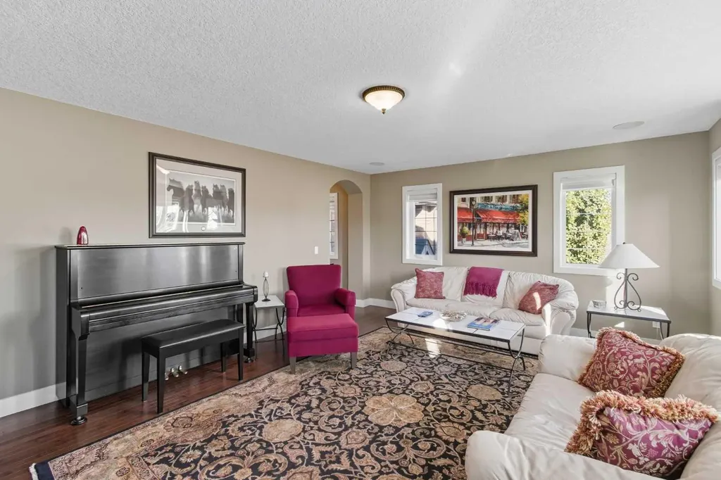 41 Evergreen Mount SW Calgary AB T2Y 0K1