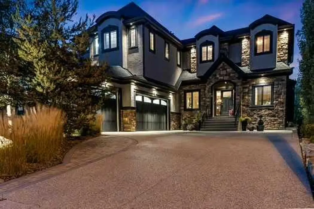 41 Evergreen Mount SW Calgary AB T2Y 0K1