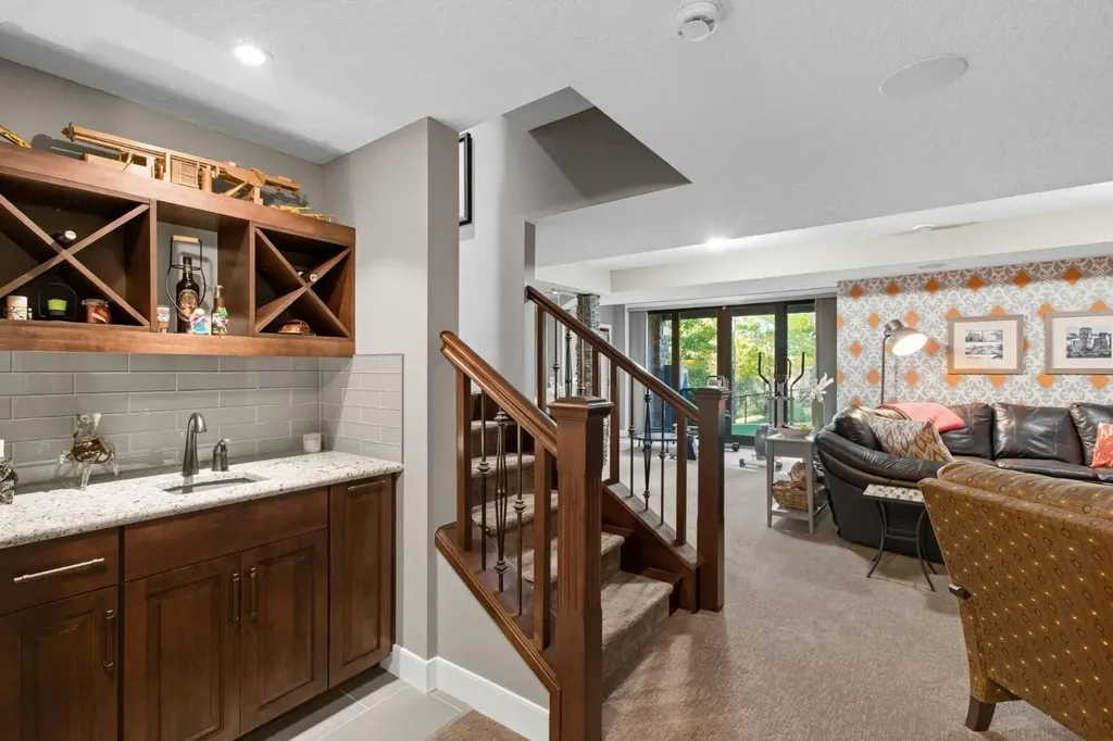 41 Evergreen Mount SW Calgary AB T2Y 0K1