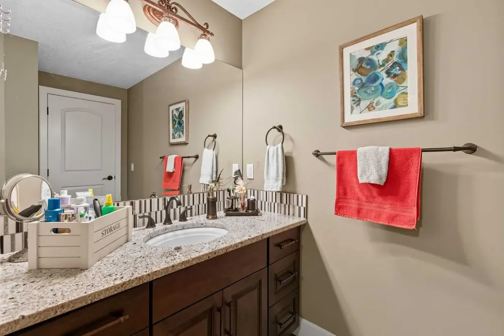 41 Evergreen Mount SW Calgary AB T2Y 0K1