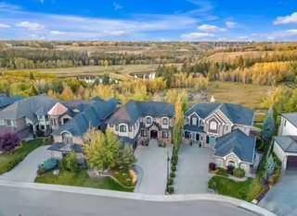 41 Evergreen Mount SW Calgary AB T2Y 0K1