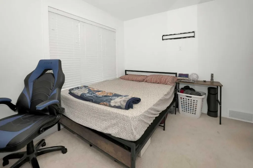 633 Savanna Boulevard NE Calgary AB T3J2K2